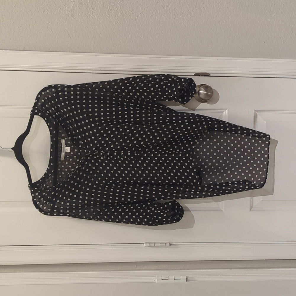 Lauren Conrad Polka dot Long‎ Sleeve Shirt Size M
